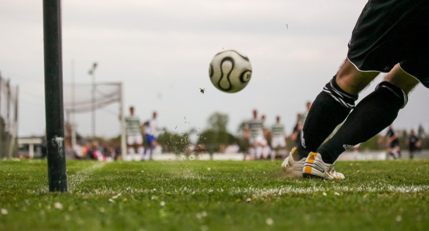 Bresna Brzeźno kontra GKS Kobierzyce