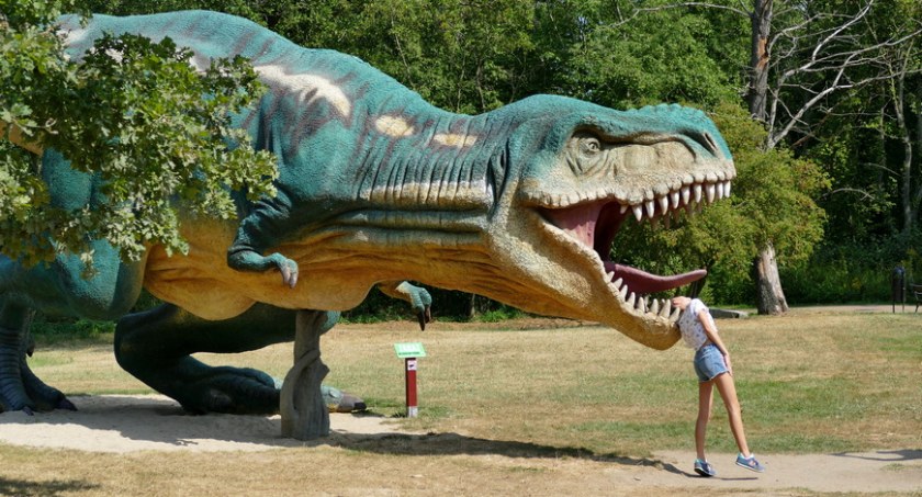 Park dinozaurów i mini zoo