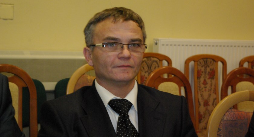 Tak marnowano pieniądze, a kasa gminy coraz bardziej pusta