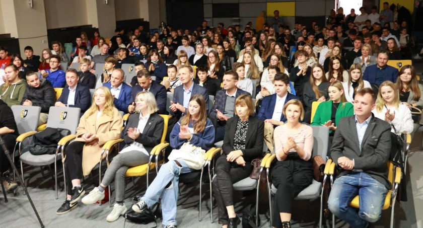 Młodzież spotka się w Obornikach Śląskich