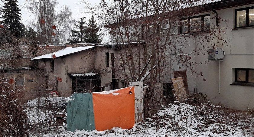 Bezdomni stwarzają zagrożenie