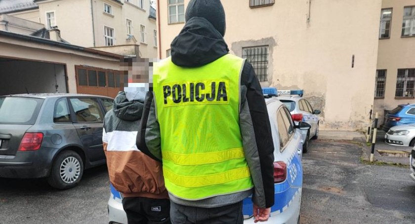 Uciekł z zakładu poprawczego