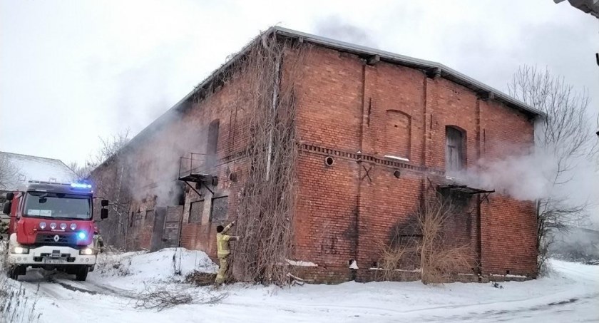 Pożar w oborze
