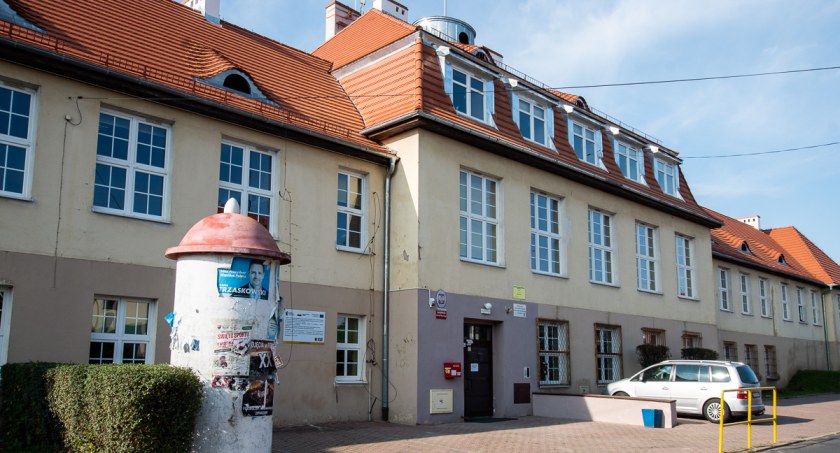 Ranking liceów i techników - jaką placówkę wybrać dla naszego dziecka