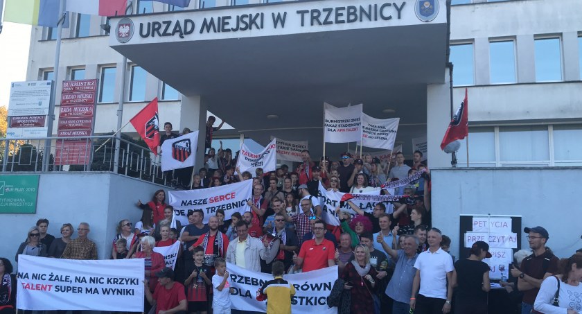 Kontrowersje wokół podziału środków publicznych. Zobaczcie, kto dostał dotację i ile?