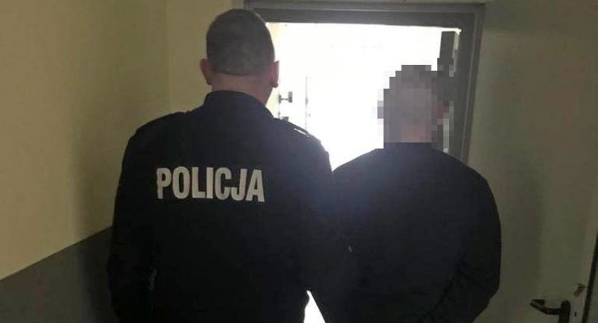 Znęcał się nad babcią i wyzywał wulgarnie policjantów