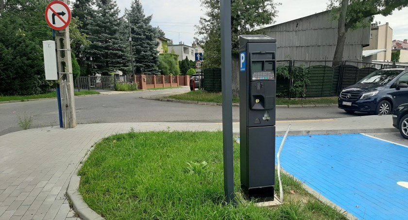 Czy za parkowanie w centrum Obornik Śl. trzeba płacić?