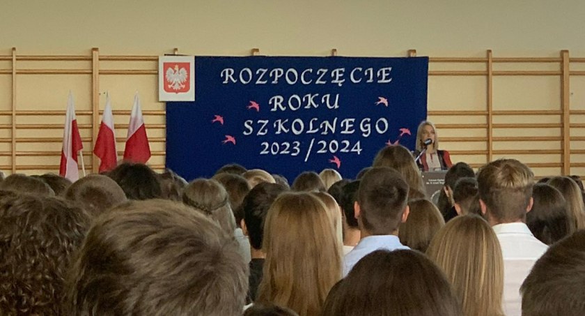 Rozpoczął się nowy rok szkolny