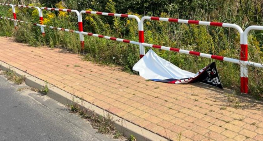 Baneroza. Wiszą gdzie popadnie?