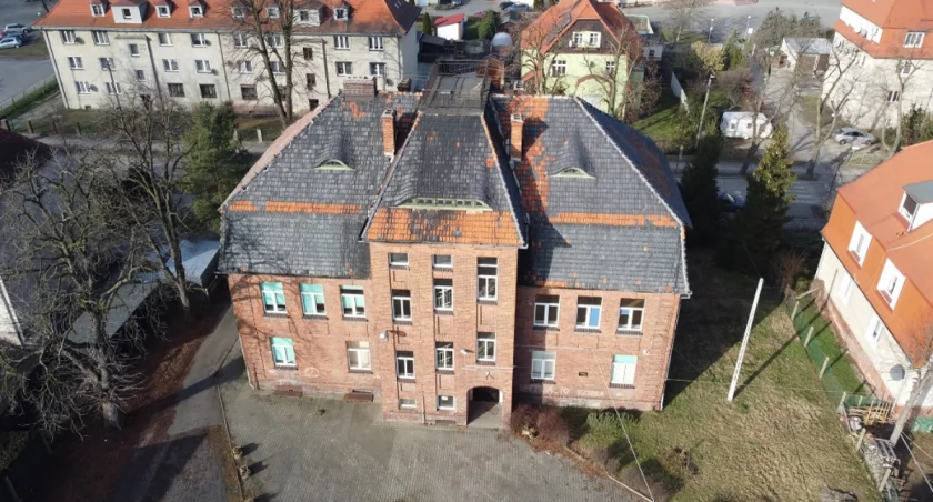 Budynek szkoły został sprzedany