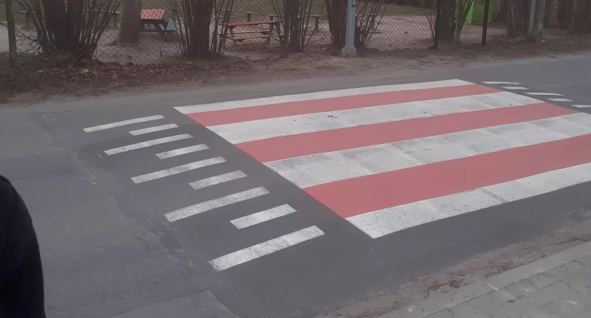 Przejście dla pieszych prowadzące donikąd? Sprawdziliśmy