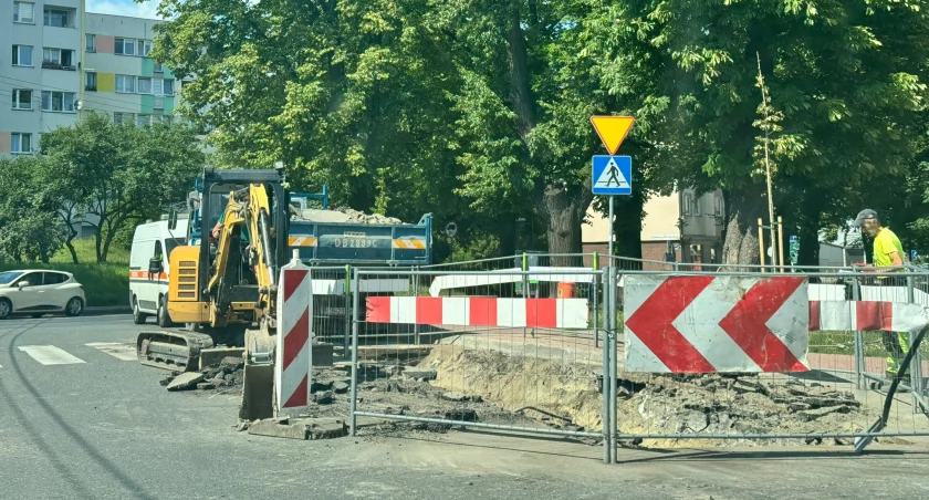 Uważajcie! W Trzebnicy utrudnienia w ruchu drogowym