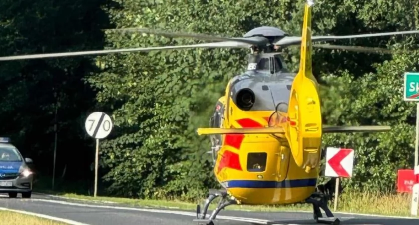 Motocyklista został zabrany do szpitala