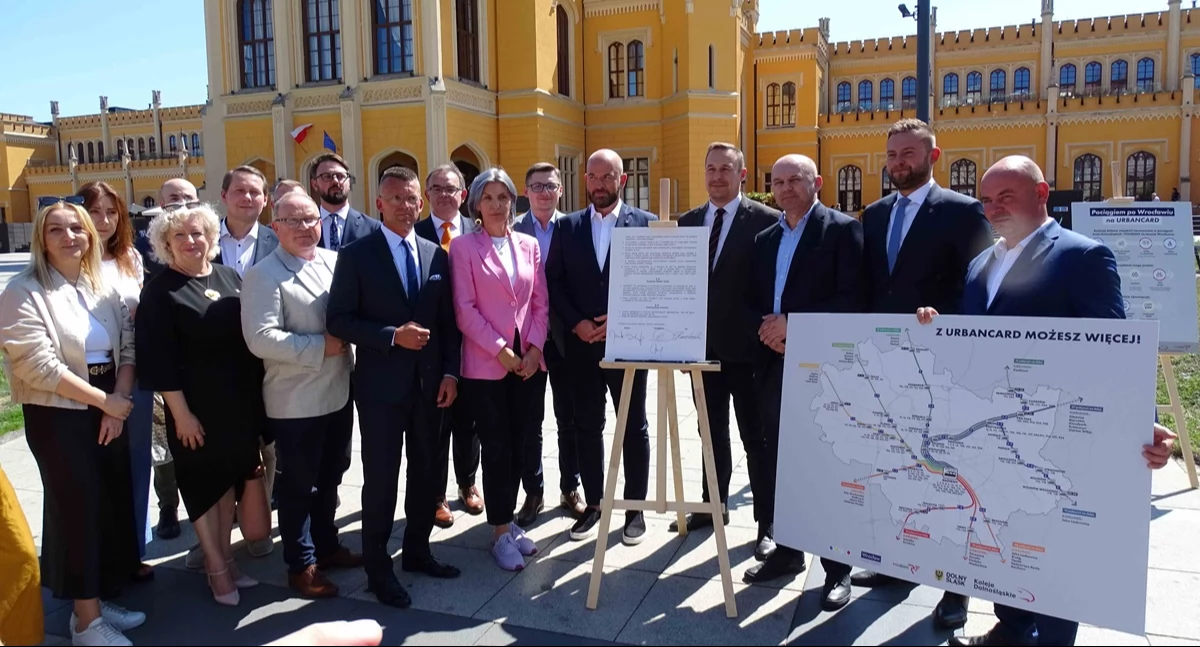 Po Wrocławiu można już jeździć pociągiem z biletem miejskim