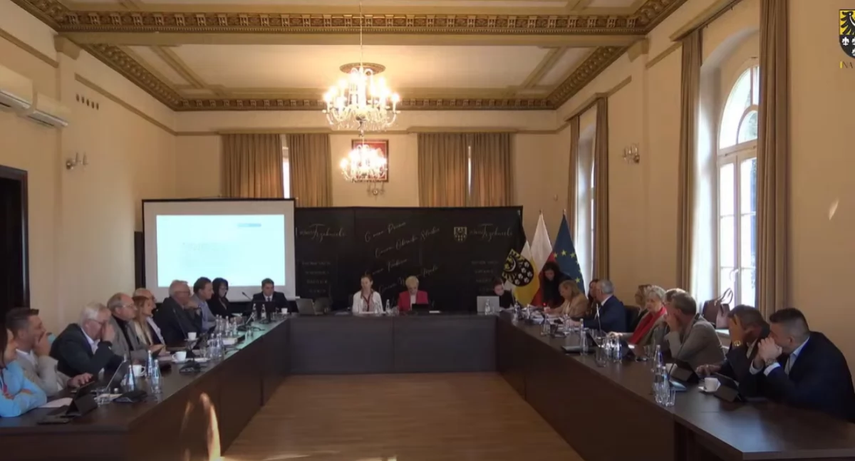 Dyskusja na sesji Rady Powiatu. Czy starosta obraziła uczucia katolików?