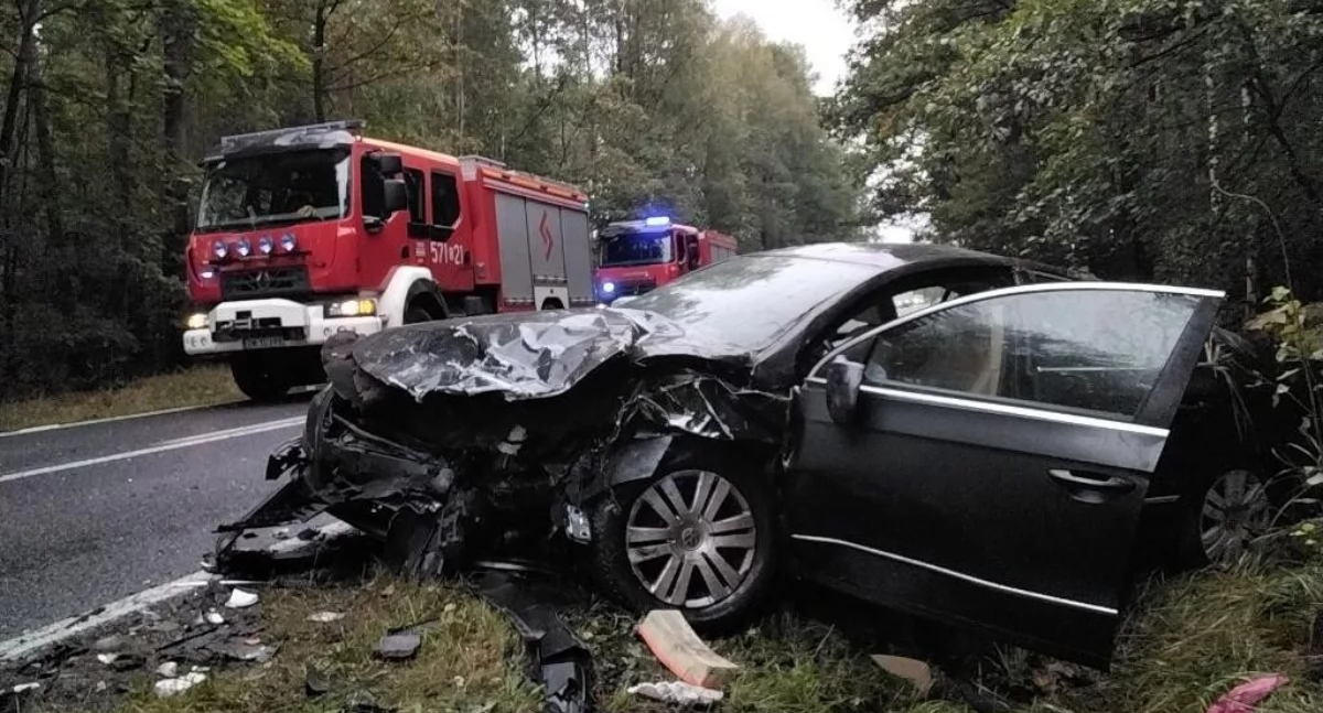 Czołówka w samo południe
