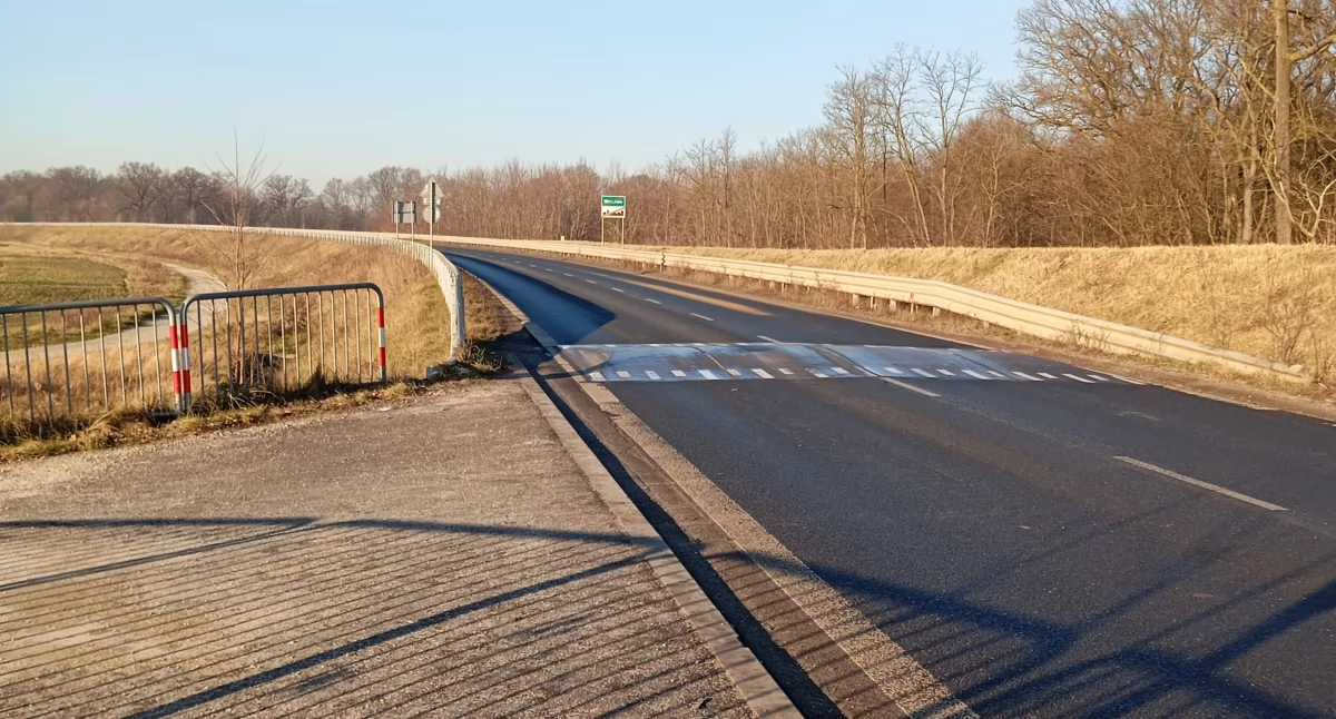 Czy ten próg zwalniający jest legalny?