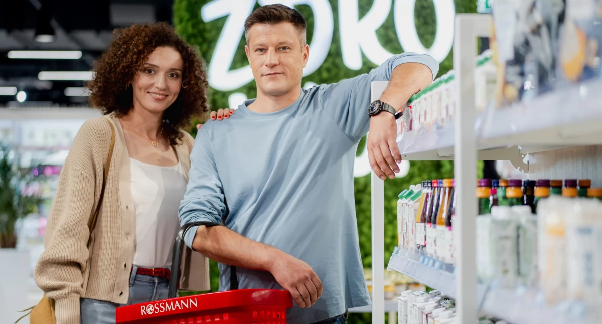 Coraz więcej Polaków kupuje z aplikacją Rossmann PL