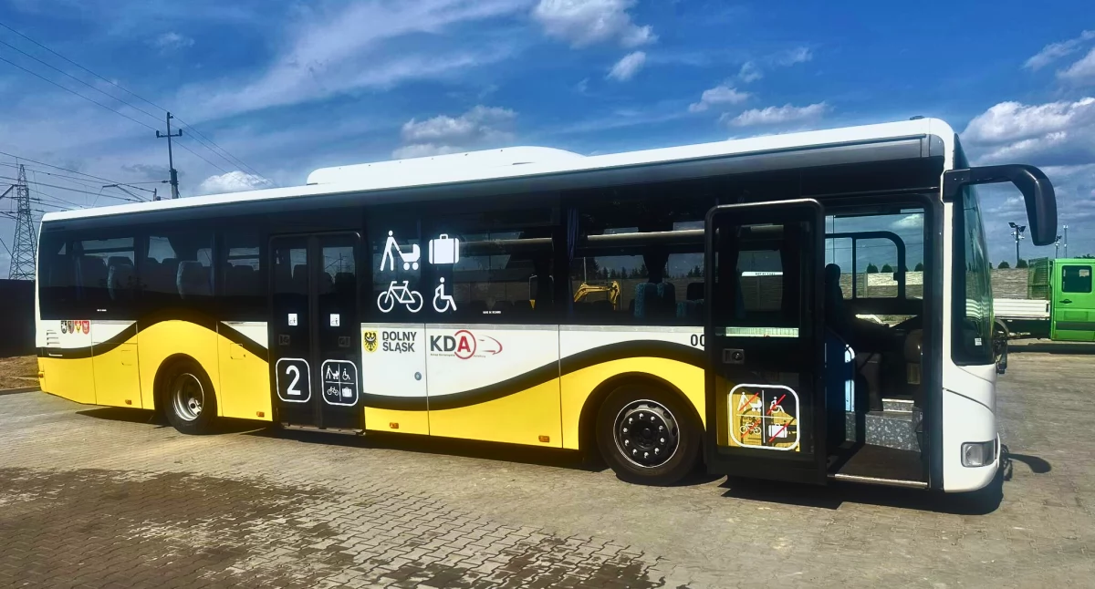 Koleje Dolnośląskie przewoźnikiem autobusowym? Nowa inicjatywa na rzecz pasażerów