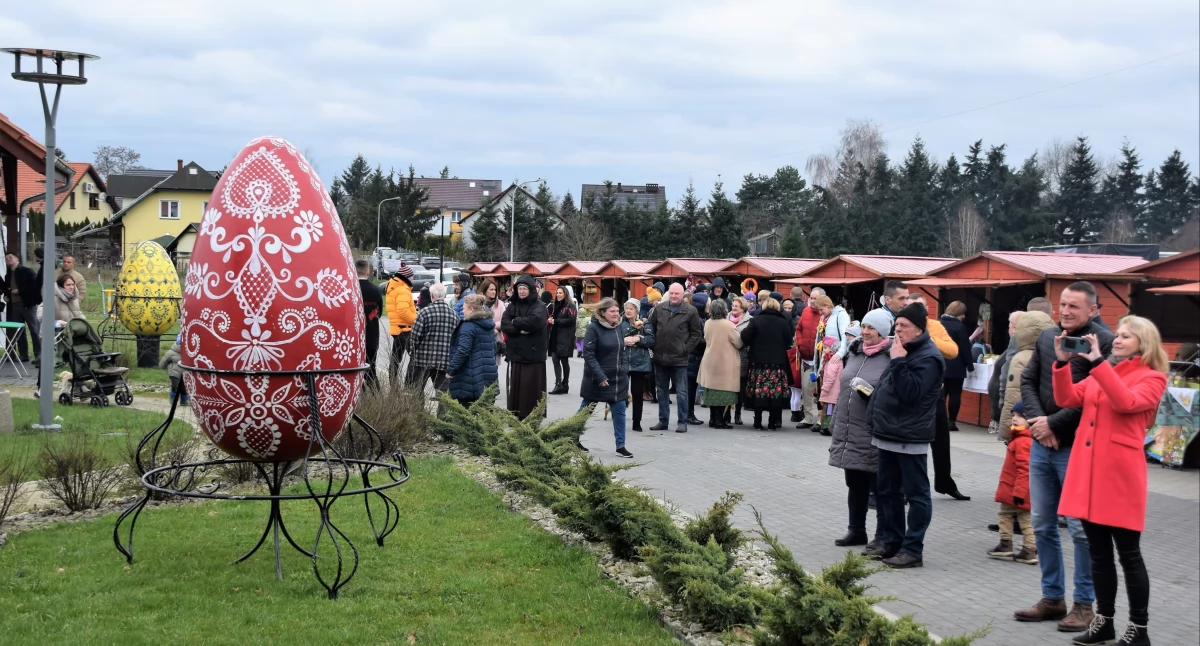 Zespoły ludowe, kiermasz świąteczny i konkursy - Jarmark Wielkanocny w Wiszni Małej