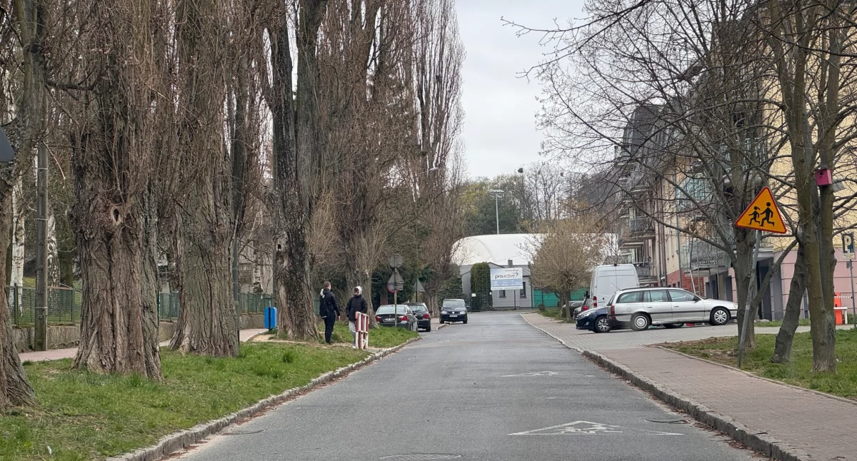 18-latek terroryzuje młodszych chłopców. Wiadomo o 3 pobiciach