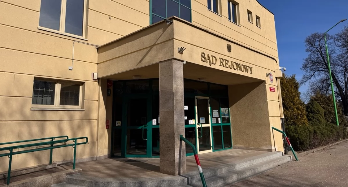 Ruszył proces w głośnej sprawie trzebnickiego szpitala. Były fizjoterapeuta stanął przed sądem