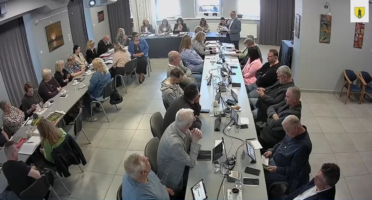 Miliony dla gminy i gorąca dyskusja o ekranach