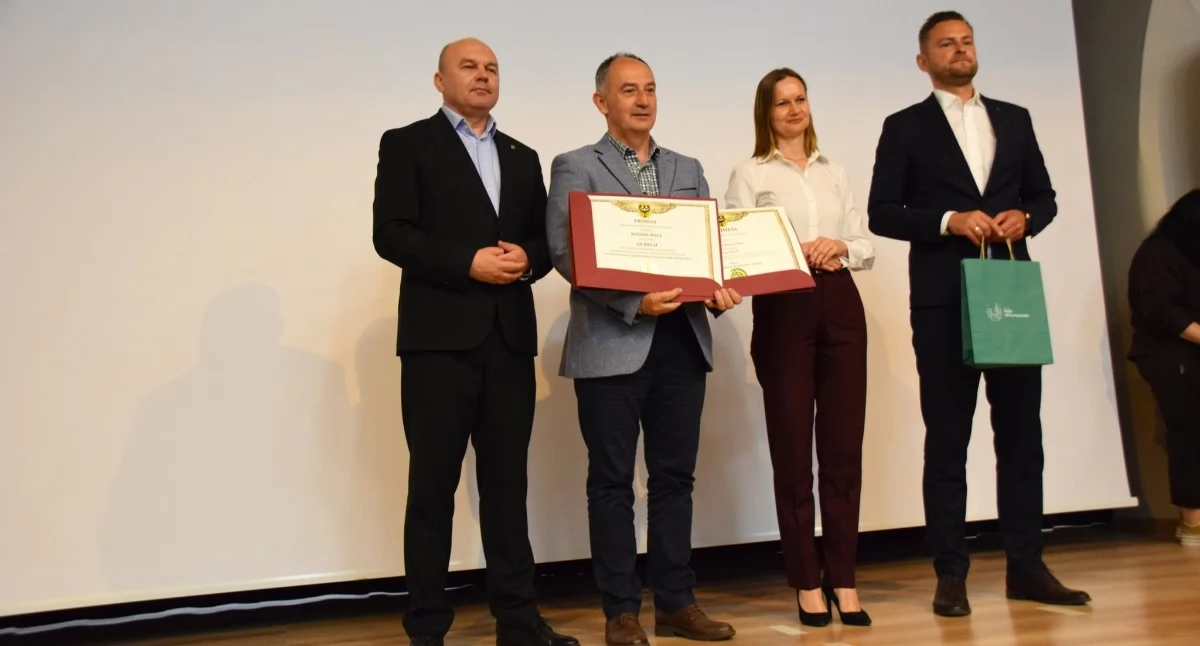 Promesy dla Gminy Wisznia Mała na projekty w ramach programu „Odnowa Dolnośląskiej Wsi”