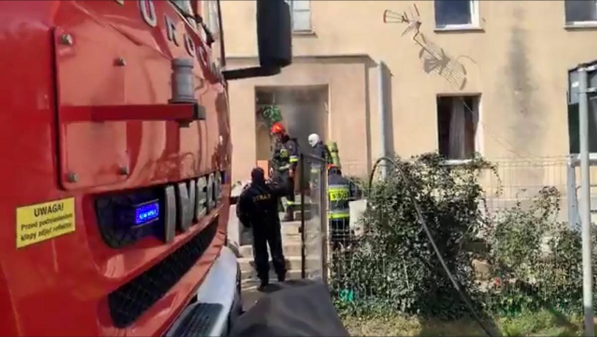 Pożar, zobaczcie strażaków w akcji - FILM