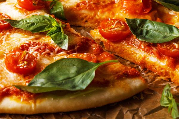 Dlaczego warto jeść pizzę?