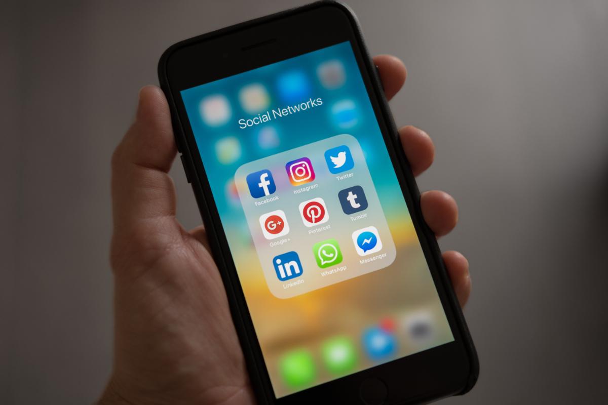 Podsłuch na telefon - kiedy może się przydać?