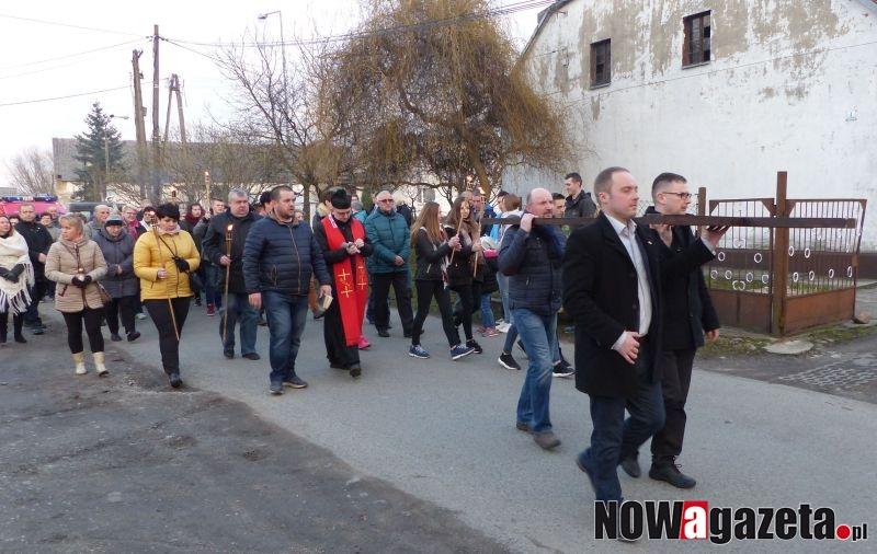 Ekstremalna Droga Krzyżowa - przejdą 44 km