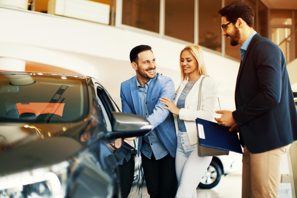 Kim jest auto broker i czy warto skorzystać z jego usług ?