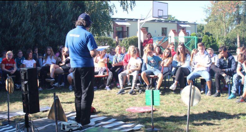 Dzieci uczyły się bezpieczeństwa na drodze