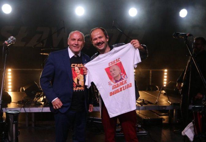 Duże poczucie humoru czy miłość bezwzględna? [WYNIKI]