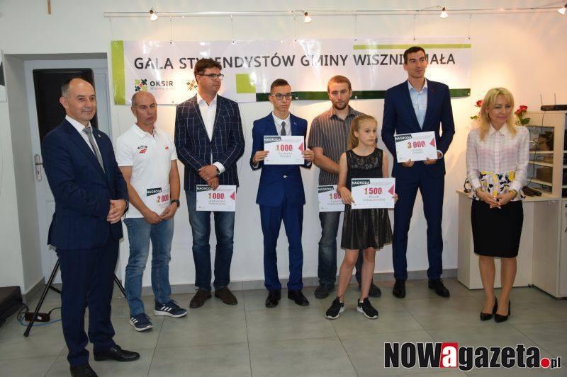 Stypendia dla utalentowanych sportowców wręczone