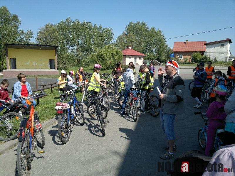 Rajd rowerowy z okazji otwarcia ścieżek rowerowych w Prusicach