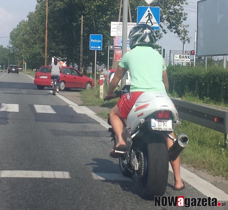 Stop piratom drogowym. Z 2 promilami i bez uprawnień uciekał na motocyklu