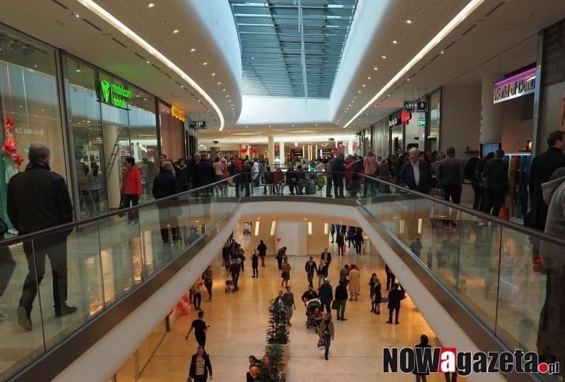 W najbliższą niedzielę zakupów nie zrobisz. 11 marca galerie będą zamknięte [SONDA]