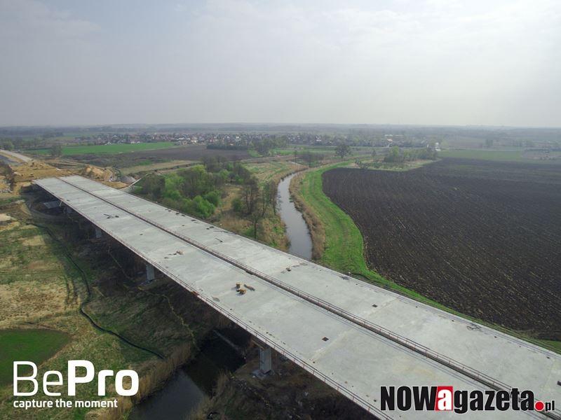 Tu było ściernisko... Teraz jest S5 [GALERIA]