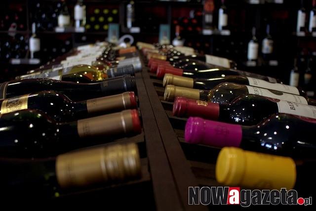 Czy to dobry pomysł aby gminy kontrolowały sprzedaż alkoholu?