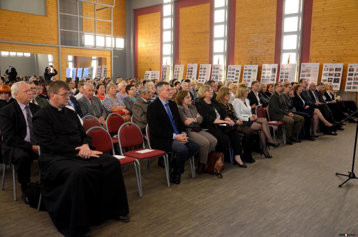 Żmigrodzianie ku czci pionierom oświaty