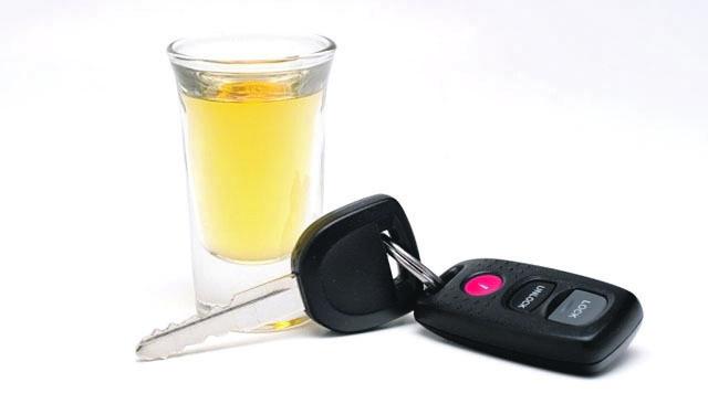 Pijany najechał na inne auto