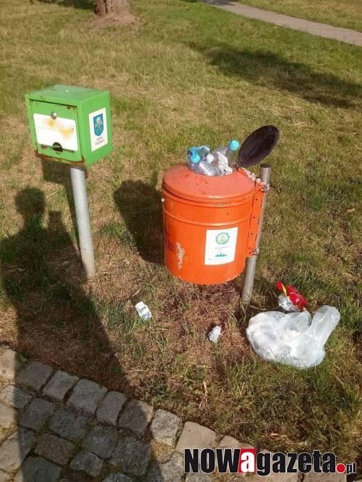 Kosze na śmieci?