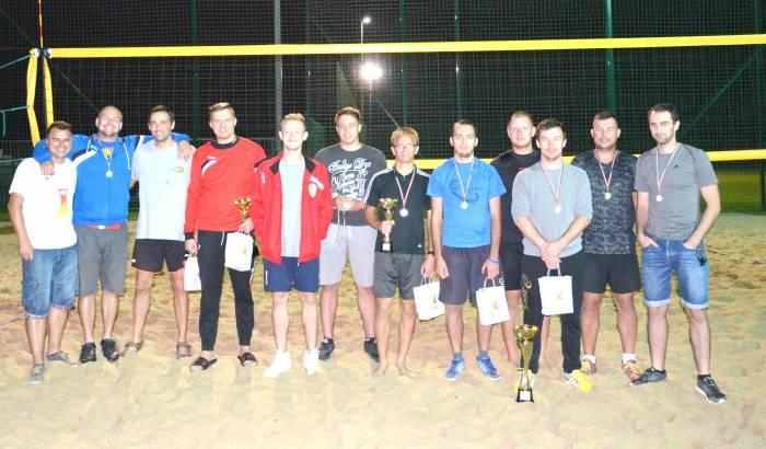 Nocny Turniej Siatkówki Plażowej ponownie w Żmigrodzie