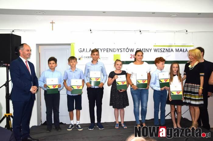 Stypendia naukowe dla młodzieży szkolnej