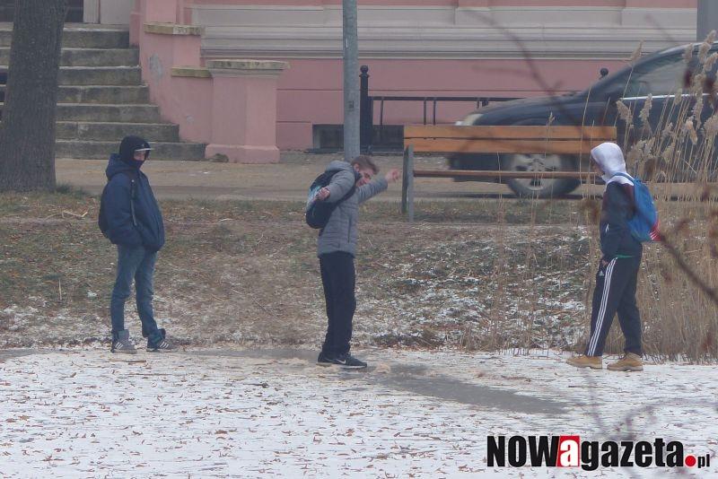 A po szkole na staw...