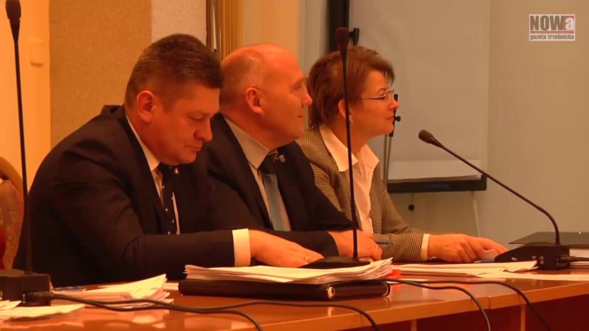 Mieszkańcy Trzebnicy ciągle nie znają treści podjętej już uchwały budżetowej na 2017 rok [FILM]