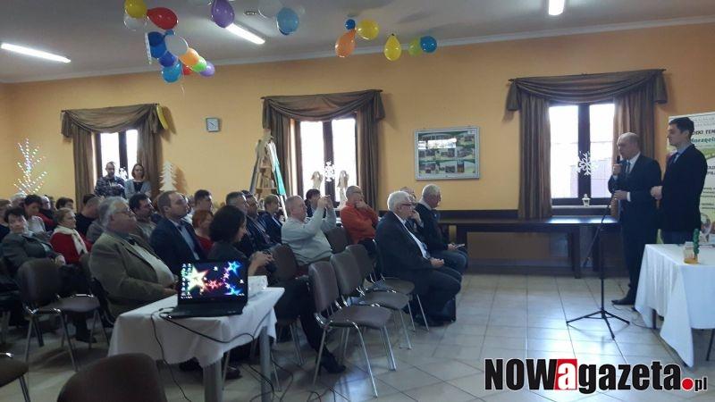 Jak pozyskiwać pieniądze i dobrze się promować