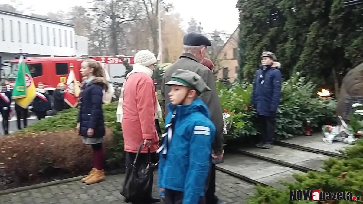 Zobacz jak wyglądały uroczystości 11. listopada w Obornikach Śl. [FILM]